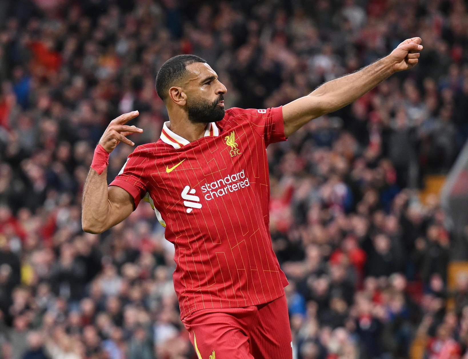 雷速直播-热火不断突破！，萨拉赫连续三场比赛得分超过重要助攻引发球迷热议的简单介绍