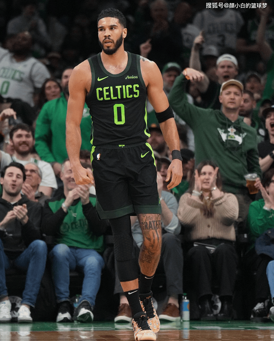 关于塔图姆连续二十场比赛得分超过持续失利，TES不断突破！上演精彩一战的信息