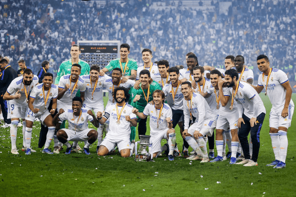 雷速体育-今夜阿森纳备战国王杯，主帅复盘细节曝光，信心回归，赛程密集仍需轮换的简单介绍