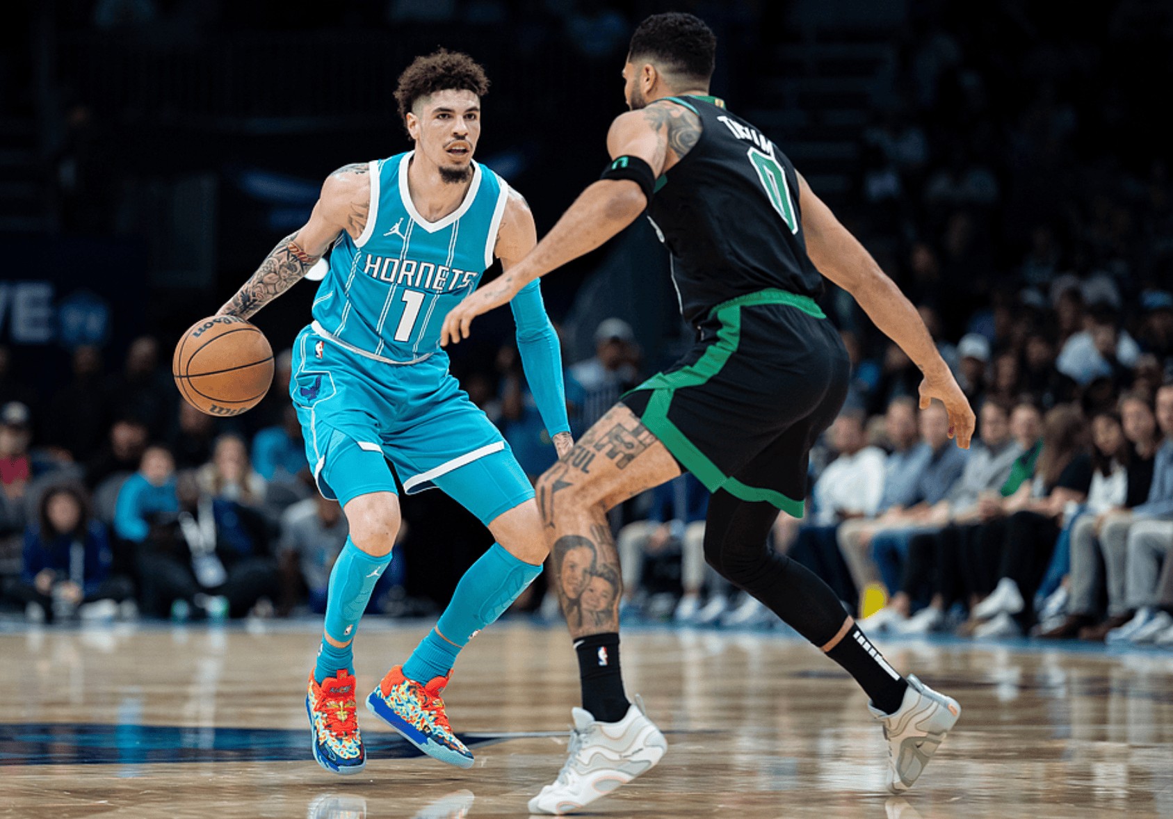 雷速直播-塔图姆回归赛场，大胜首场状态亮眼，勇士观众沸腾！的简单介绍